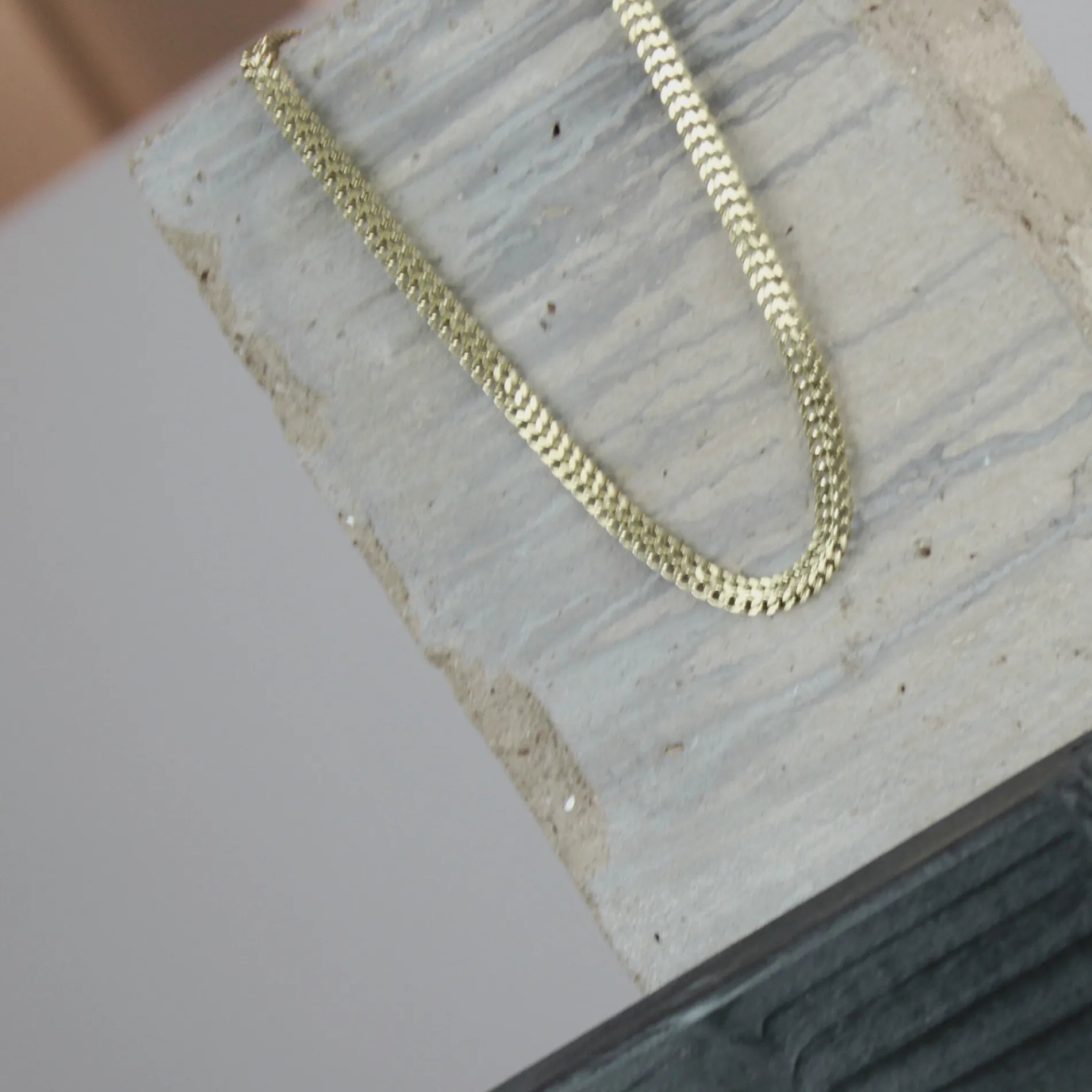 Passion  Waterproof Short Flat Panzer Necklace 18K Gold Plating